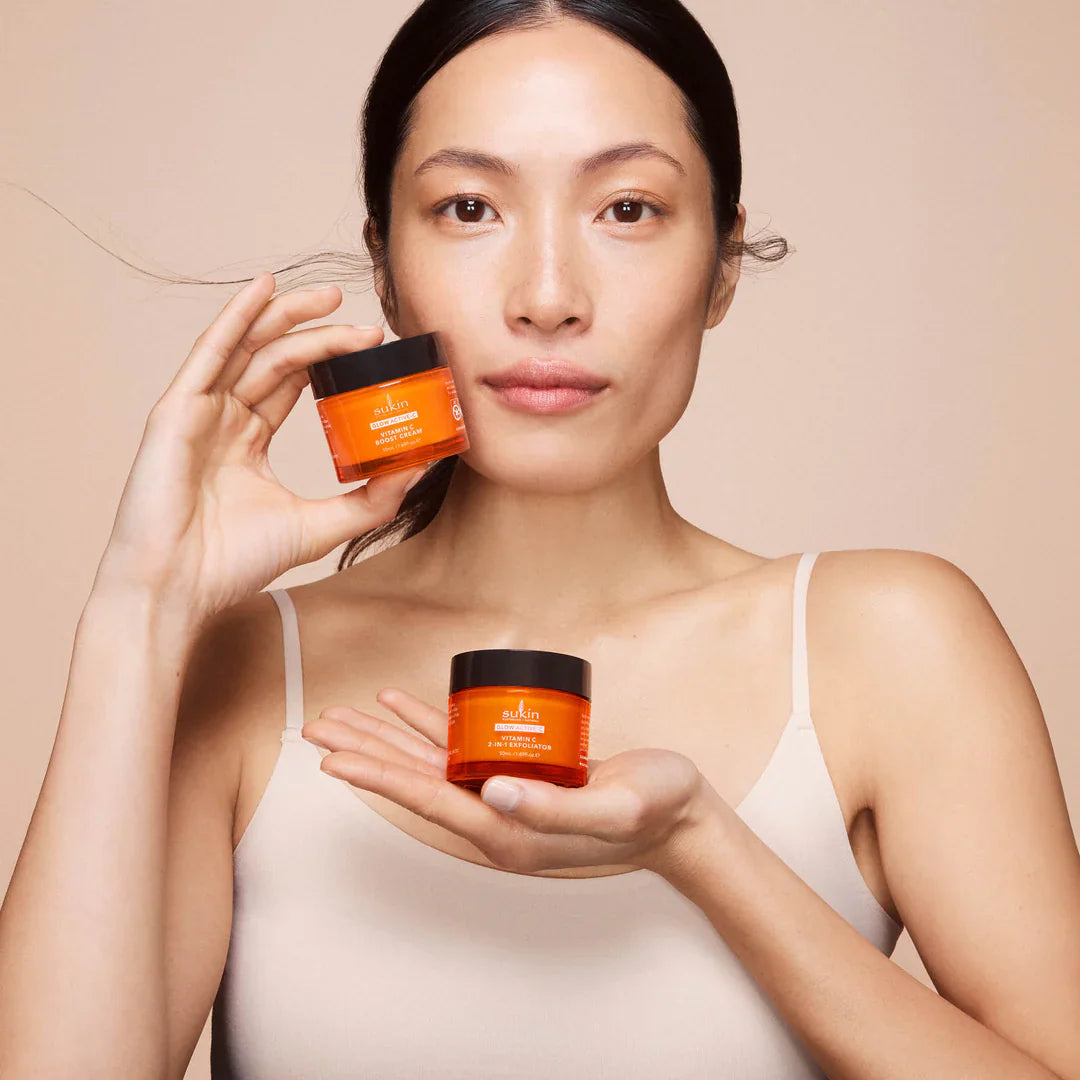 VITAMIN C 2-IN-1 EXFOLIATOR | GLOW ACTIVE-C | 50 ML